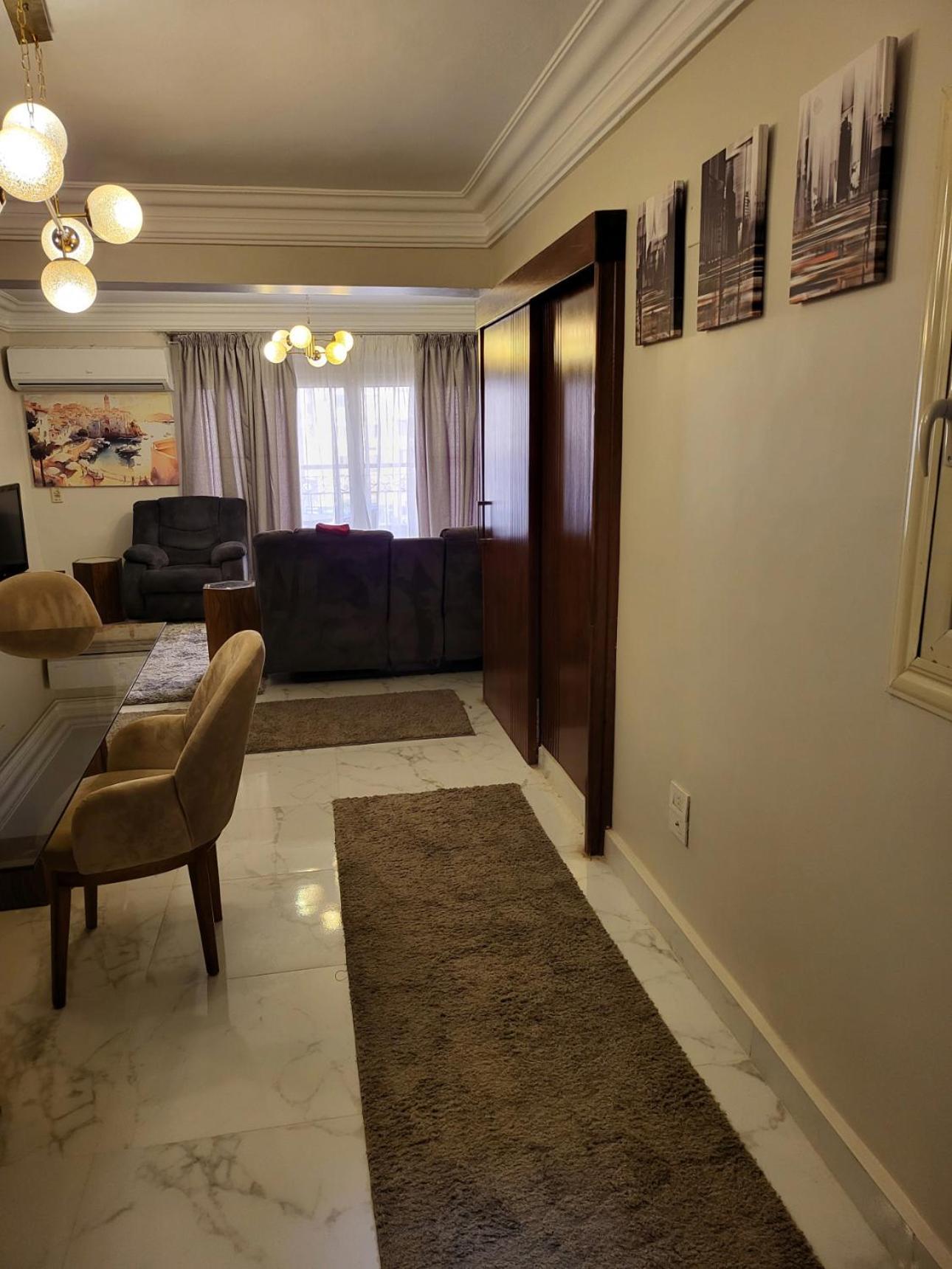 Flat At Prime Location With Wifi And Garden View Near Cai Airport Apartamento Cairo